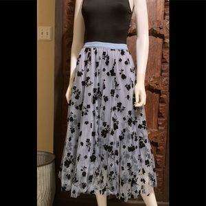 Tulle skirt, blue with black floral detail